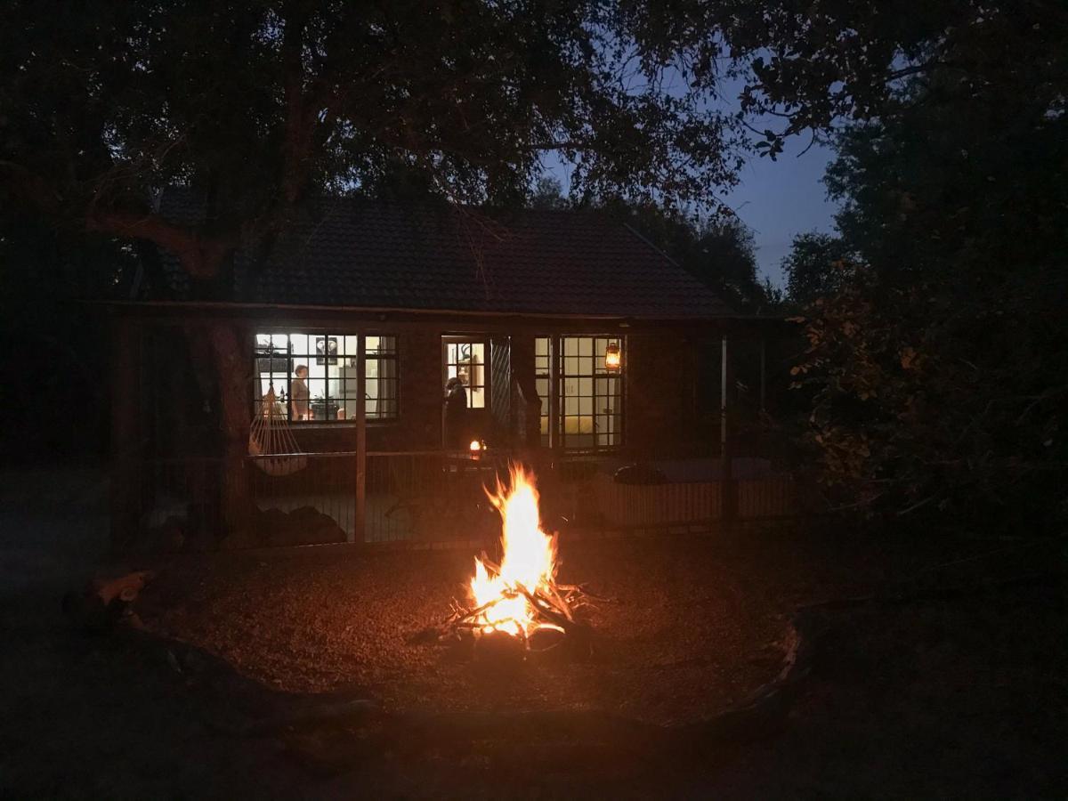 Hello Kruger Hideaway Cottage & Skilpad Studio Marloth Park Eksteriør bilde