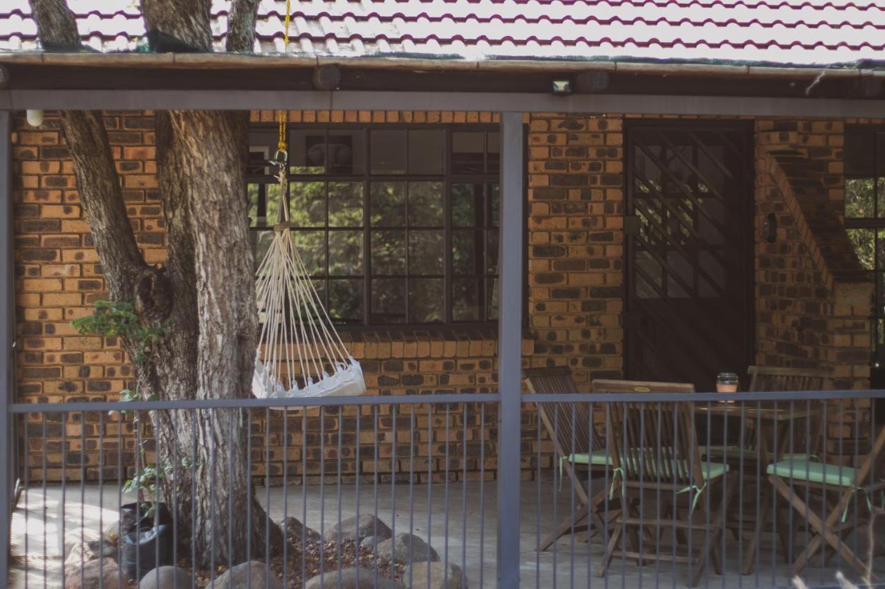 Hello Kruger Hideaway Cottage & Skilpad Studio Marloth Park Eksteriør bilde