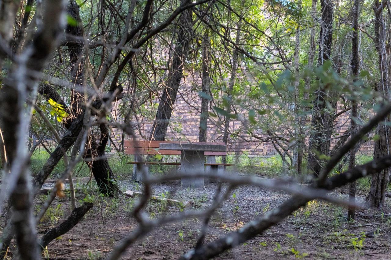 Hello Kruger Hideaway Cottage & Skilpad Studio Marloth Park Eksteriør bilde