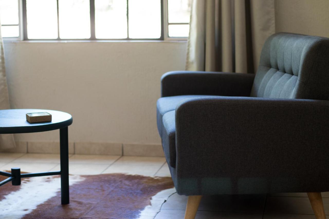 Hello Kruger Hideaway Cottage & Skilpad Studio Marloth Park Eksteriør bilde